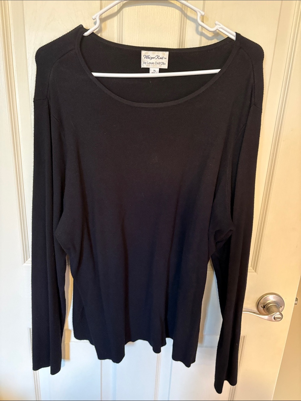 Linea by Louis Dell'Olio Black Long-Sleeve Crewneck Top